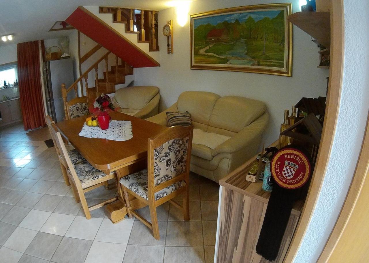 Plitvice Pension Perisic Кореница Экстерьер фото